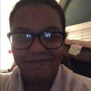 Meet your Posher, Nikki